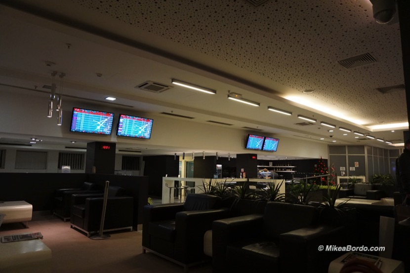 Review Priority Club Lounge Belgrade Airport-1