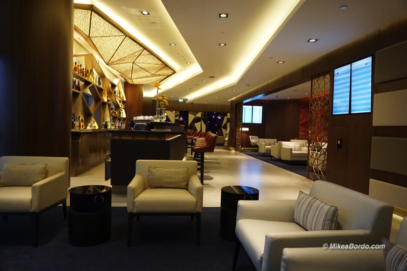 Primera Clase Lounge Etihad Abu Dhabi Melbourne First Class The Apartments-11